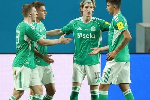Newcastle và Tottenham chia điểm ở trận giao hữu tại Hàn Quốc