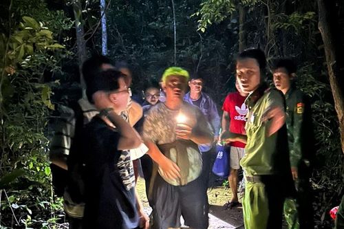Tìm được 6 thanh niên bị lạc trên núi Minh Đạm TP.HCM