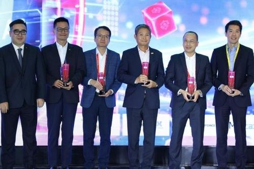 Ngành bảo hiểm bàn chiến lược phát triển trong kỷ nguyên công nghệ mới
