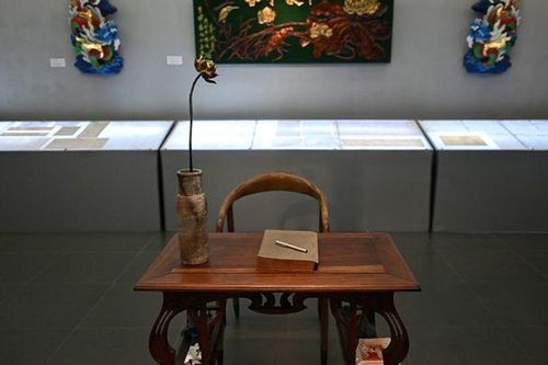 Triển lãm mỹ thuật ứng dụng của Nghệ nhân ưu tú Trần Nam Tước