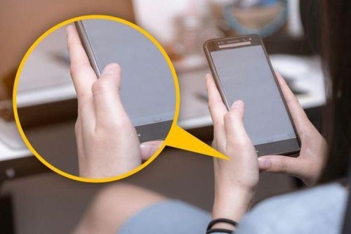 Nguy cơ tổn thương gân cơ tay do 'nghiện' smartphone