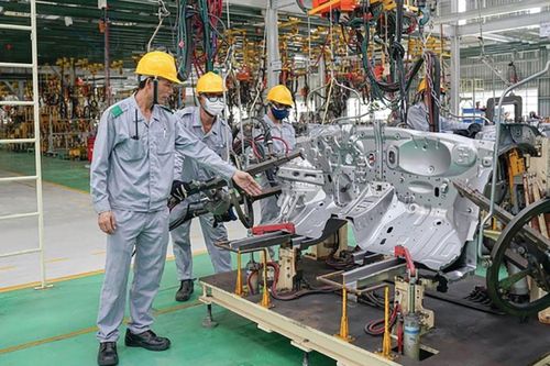 Quyết dỡ bỏ 'nút thắt' để bứt phá kinh tế