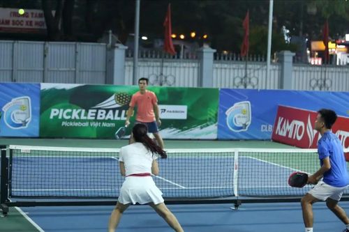 Pickleball – kết nối tình thân trên sân đấu