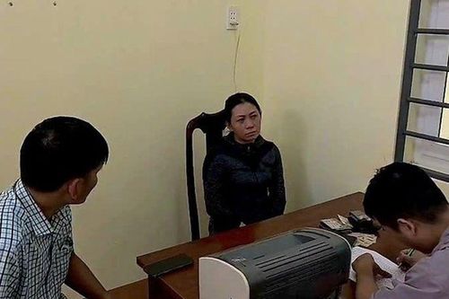 Bắt quả tang đôi nam nữ đột nhập nhà dân, trộm 10 bao hồ tiêu: 2 nghi phạm có mối quan hệ cực kỳ đặc biệt, lý lịch cộm cán của Trần Ngọc Trường