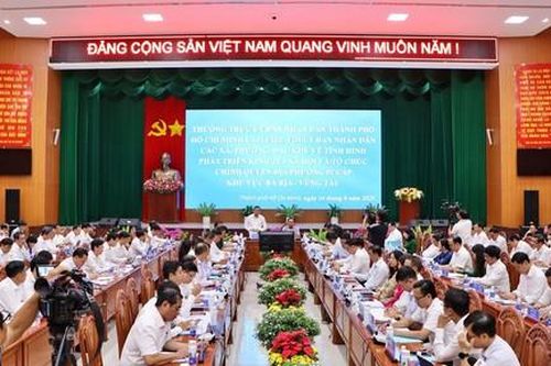 TPHCM: Triển khai đồng bộ Trung tâm Phục vụ hành chính công, tiếp nhận hồ sơ 'phi địa giới'