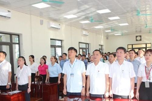 Xã Hòa Xá: Gần dân, sát dân, 'làm hết việc, chứ không hết giờ'