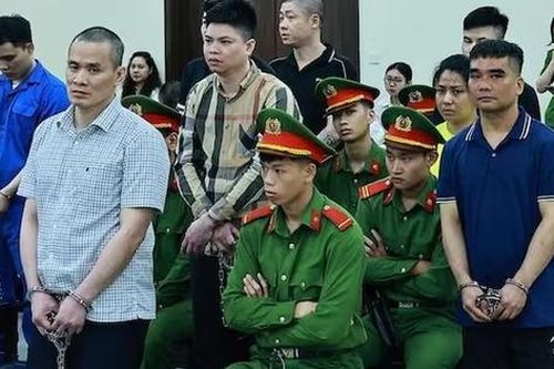 Vụ dùng xe biển xanh để vận chuyển ma túy: Tử hình 2 cựu cán Bộ Công an