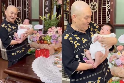 Vợ chồng danh hài Xuân Hinh làm lễ đầy tháng ấm cúng cho cháu gái