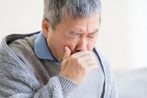 9 loại thuốc có thể gây ho cần lưu ý