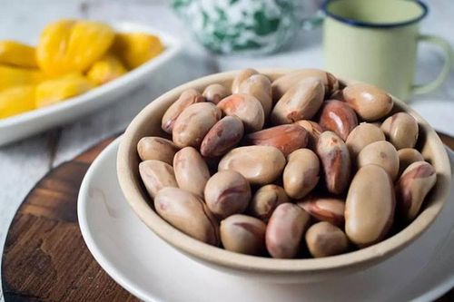 6 nhóm người không nên ăn hạt mít