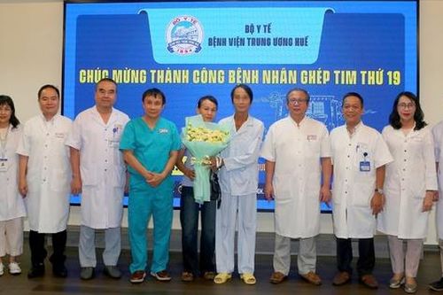 Bệnh nhân lớn tuổi nhất ghép tim tại Huế hồi sinh kỳ diệu