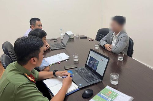 Đấu tranh với vấn nạn 'lộng ngôn', hành vi phản cảm và lừa đảo niềm tin trên mạng xã hội (4): Hệ lụy về văn hóa, đạo đức và tâm lý xã hội