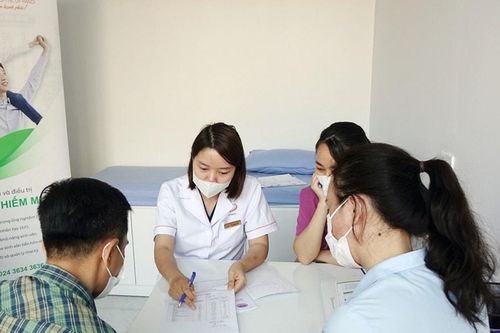 Liệt mặt do zona: Biến chứng không thể xem nhẹ