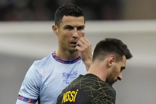 Ronaldo không vừa mắt, Duran phải rời đi