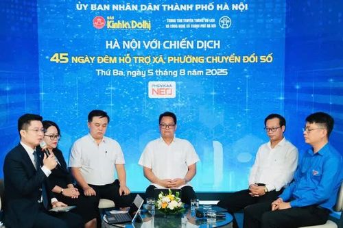 Talkshow 'Hà Nội với Chiến dịch 45 ngày đêm hỗ trợ xã, phường chuyển đổi số': lan tỏa nhận thức và kỹ năng số đến từng người dân