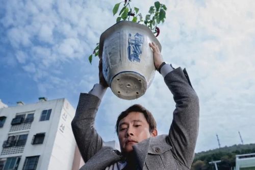 Lý do 'No Other Choice' của Lee Byung Hun được chọn khai màn LHP quốc tế Busan 2025