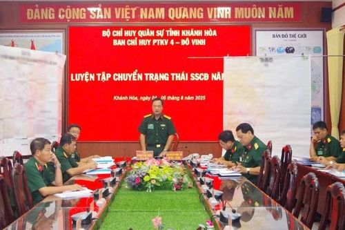 Nâng cao chất lượng sẵn sàng chiến đấu sau sáp nhập cơ quan quân sự địa phương