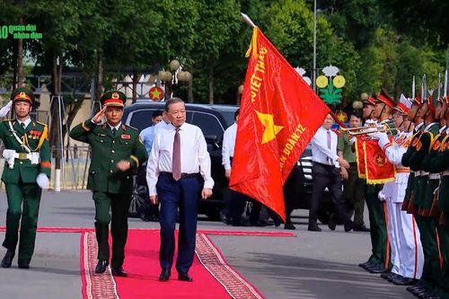 Lễ đón Tổng Bí thư Tô Lâm thăm và làm việc tại Quân đoàn 12