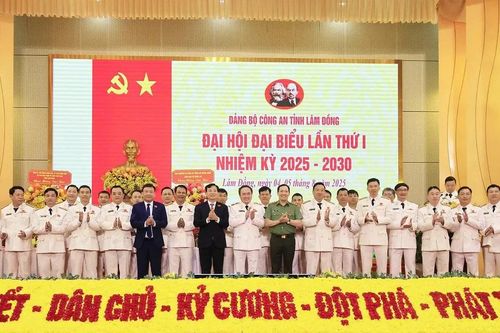 Thượng tướng Lê Văn Tuyến dự Đại hội Đảng bộ Công an tỉnh Lâm Đồng