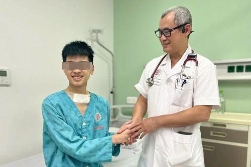 Hồi sinh giọng nói cho cậu bé 16 tuổi
