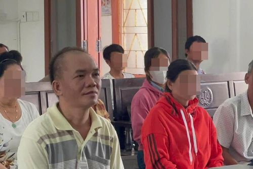 Lãnh 11 năm tù vì dùng dao tấn công vợ cũ