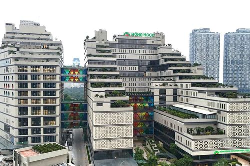 Hội thảo 'Tiến bộ mới trong chẩn đoán, điều trị ung thư vú' tại BV Hồng Ngọc