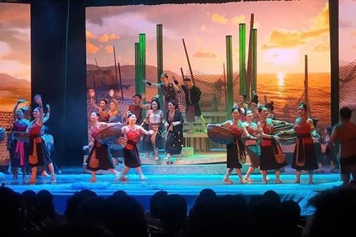Nhạc kịch 'Biển Mơ - Ước hẹn Kim Giao' - Hơi thở mới cho sân khấu Hải Phòng