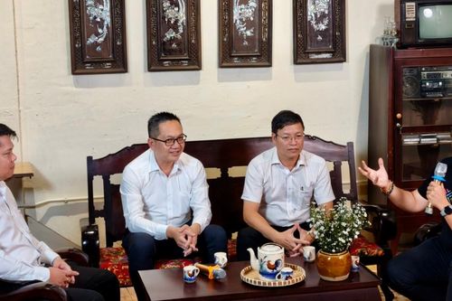 Làm sao để bà ngoại trở thành 'bà ngoại số'?