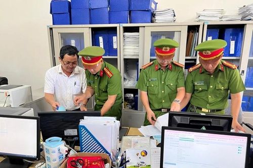 Phê chuẩn khởi tố bị can hai lãnh đạo Chi cục Thủy sản TP Huế