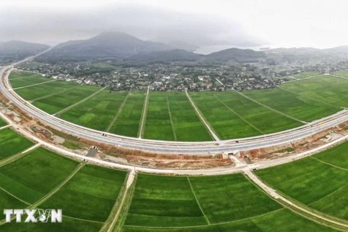 Lập 10 đoàn đi giải đáp khó khăn tại các địa phương về nông nghiệp môi trường
