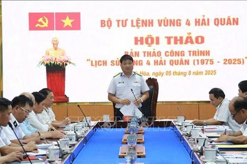 Biên soạn công trình nghiên cứu lịch sử 50 năm xây dựng Vùng 4 Hải quân