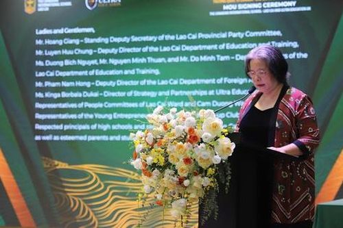 Trường quốc tế hợp tác cùng tổ chức giáo dục Vương quốc Anh triển khai chương trình giáo dục kinh doanh và khởi nghiệp dành cho học sinh phổ thông