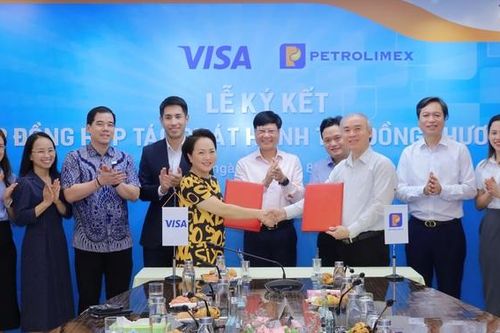Petrolimex hợp tác cùng Visa mở rộng giải pháp thanh toán số