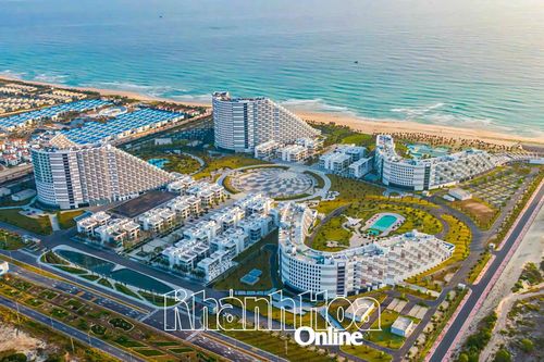 Chào mừng Đại hội đại biểu Đảng bộ phường Bắc Cam Ranh lần thứ nhất, nhiệm kỳ 2025 - 2030: Hình thành đô thị du lịch - logistics gắn với đảm bảo quốc phòng, an ninh