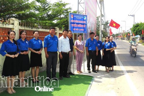 Xã Vạn Thắng: Khánh thành công trình thanh niên 'Tuyến đường cờ'