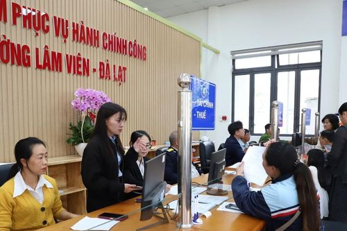 Đưa dịch vụ công vào đời sống