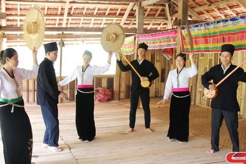 Nâng cao đời sống văn hóa, tinh thần cho nhân dân