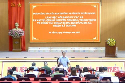 Đoàn công tác Ban Thường vụ Tỉnh ủy làm việc với Đảng ủy các xã Pà Vầy Sủ, Quảng Nguyên, Nấm Dẩn, Trung Thịnh