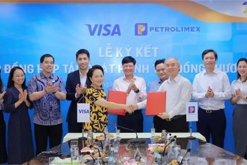 Petrolimex hợp tác cùng VISA mở rộng giải pháp thanh toán số với Thẻ đồng thương hiệu dành cho cá nhân và doanh nghiệp