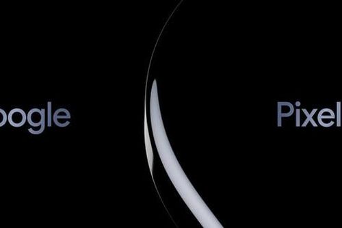 Google chế nhạo các tính năng AI bị trì hoãn của Apple