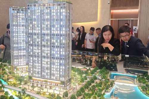 TP Hồ Chí Minh: Giá bán căn hộ thấp nhất đã lập đỉnh quanh mức 40 triệu đồng/m2