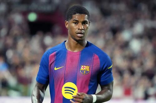 Marcus Rashford có bàn thắng đầu tiên cho Barcelona