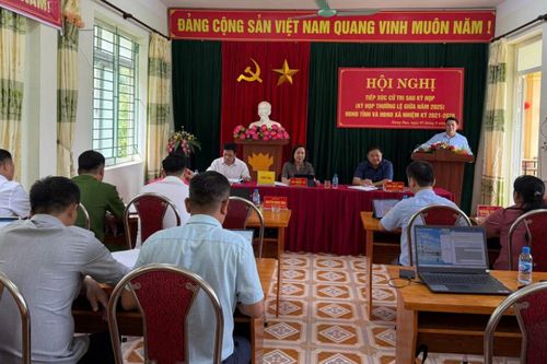 Phó Chủ tịch HĐND tỉnh Hà Nhật Lệ tiếp xúc cử tri xã Hưng Đạo