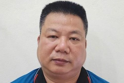 Hà Nội: Tạm giữ đối tượng rút chìa khóa xe khách trên đường Vành đai 3