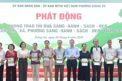 Thi đua xây dựng phường Giảng Võ trở thành nơi đáng sống