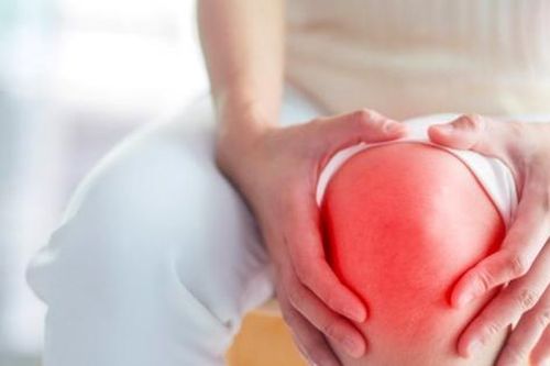 Thoái hóa khớp gối ở tuổi 60 – Làm gì để nâng cao chất lượng sống của người bệnh?