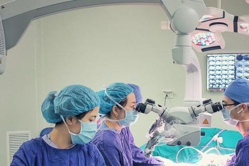 Đau loét vùng miệng không đi khám, người đàn ông phải cắt bỏ toàn bộ lưỡi vì ung thư