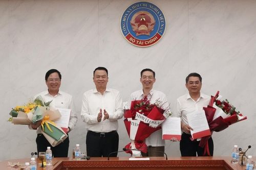 Bộ Tài chính bổ nhiệm Vụ trưởng Vụ Quốc phòng, an ninh, đặc biệt