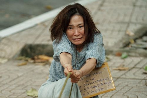 'Mang mẹ đi bỏ' thu 100 tỷ đồng