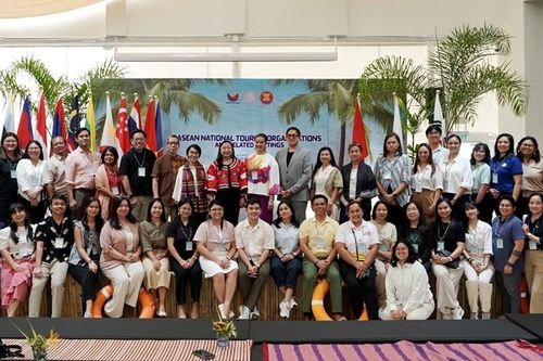 Hướng tới phát triển bền vững và kết nối khu vực